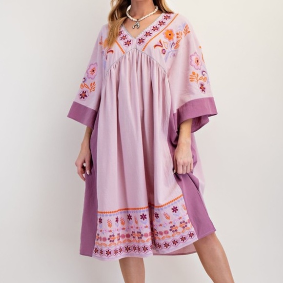 Easel Lilac Floral Embroidered V neck Loose Fit Cotton Dress - Picture 1 of 5